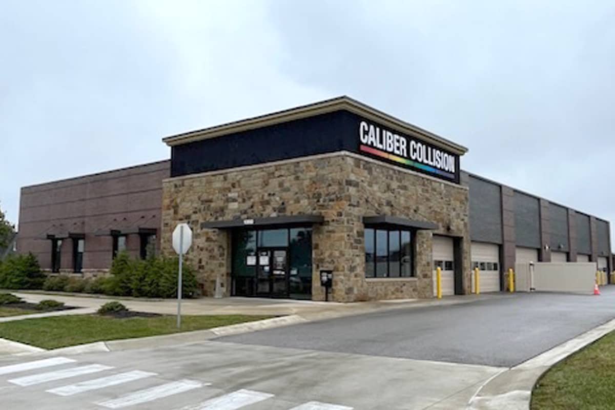 Caliber Collision - Brownsburg, Indiana | GLR, Inc.