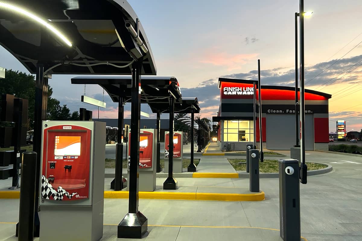 Finish Line Car Wash in Evansville, Indiana | GLR, Inc.