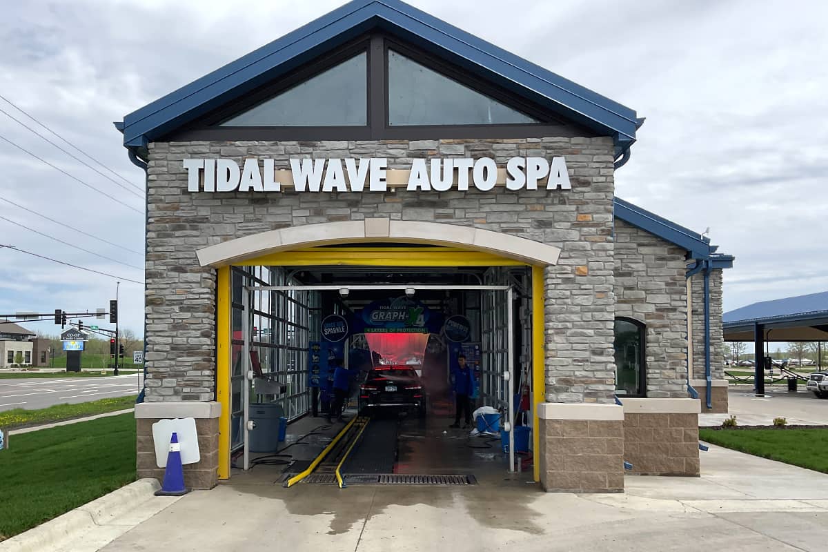 Tidal Wave Auto Spa Wilmar, Minnesota | GLR, Inc.